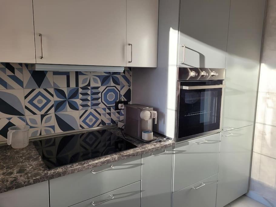 Bilocale: 5 Minuti Dall'Ariston Sanremo Bagian luar foto